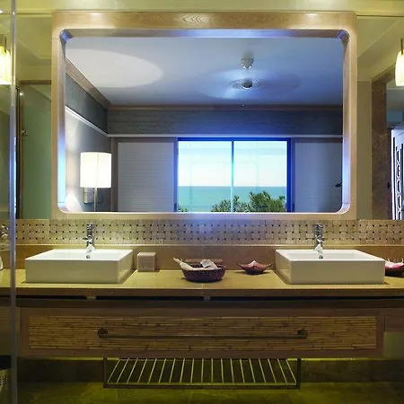 Lykia World Antalya 5*